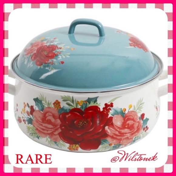 The Pioneer Woman Other - The Pioneer Woman 4 quart Cheerful Rose Dutch Oven, Rare Free Gift with Purchase
